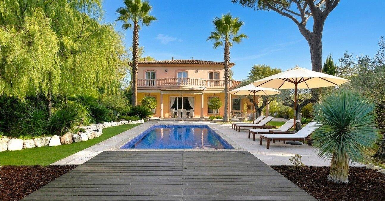 Maison 6 pièces 205 m² · à Saint-Raphaël · 205 m² · 1 450 000 €