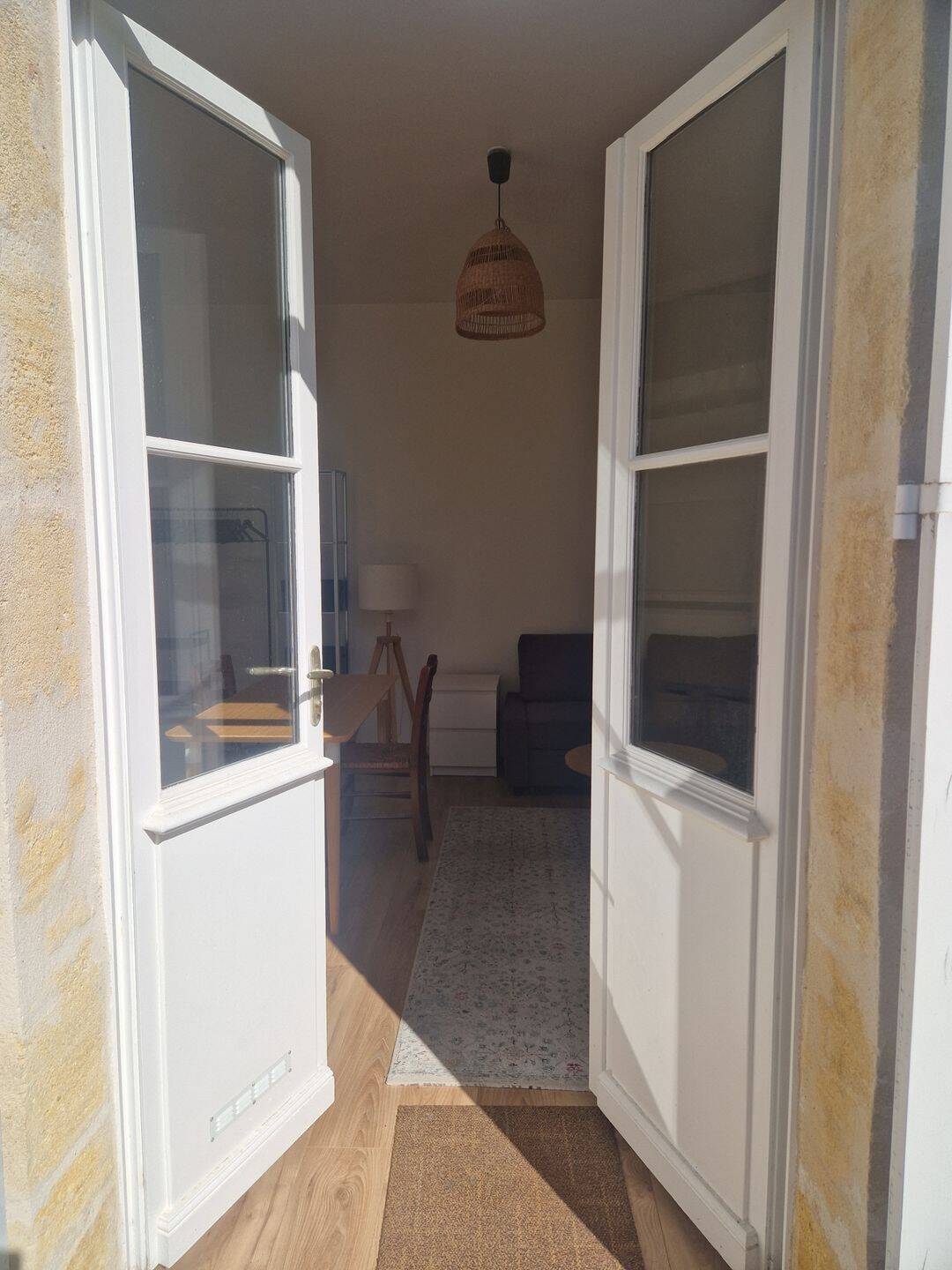 Appartement 1 pièce 25 m² · à Bordeaux · 25 m² · 790 €