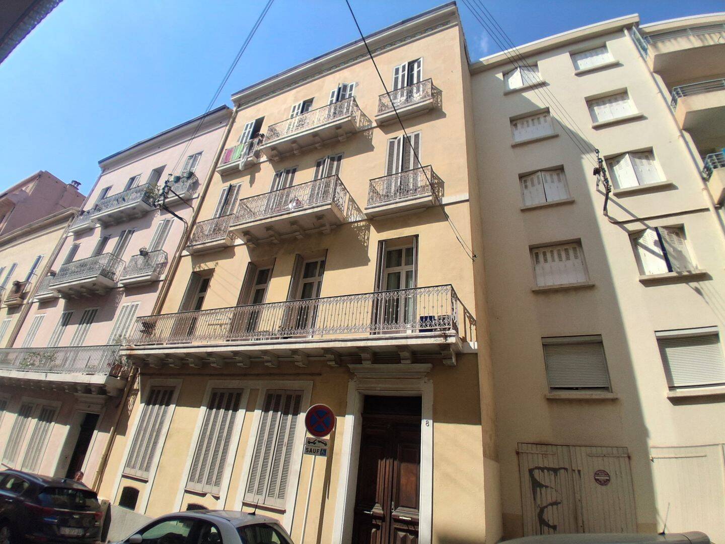 Appartement 5 pièces 108 m² · à Toulon · 108 m² · 1 432 €/mois