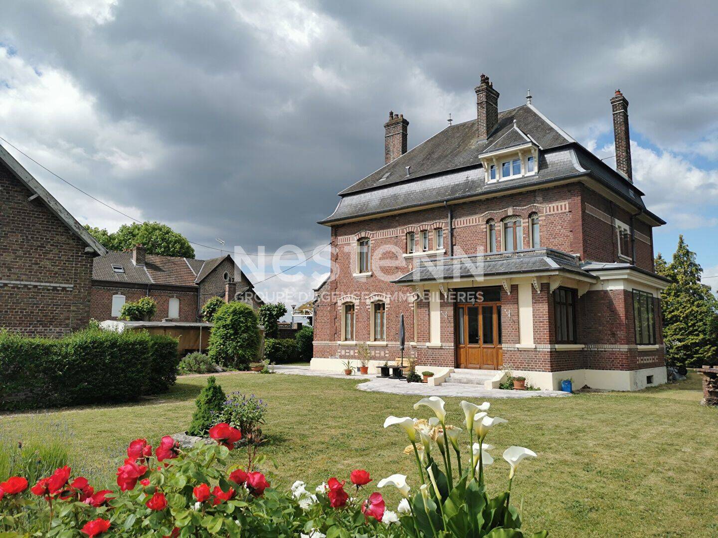 Maison 12 pièces 350 m² · à Tergnier · 350 m² · 372 700 €