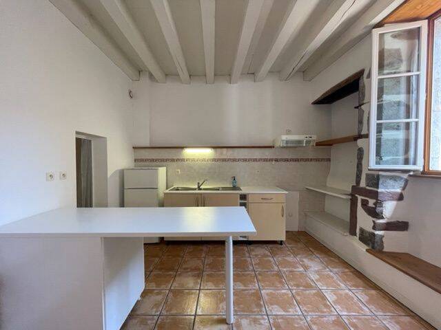 Appartement 2 pièces 45 m² · à Saint-Jean-Pied-de-Port · 45 m² · 410 €/mois
