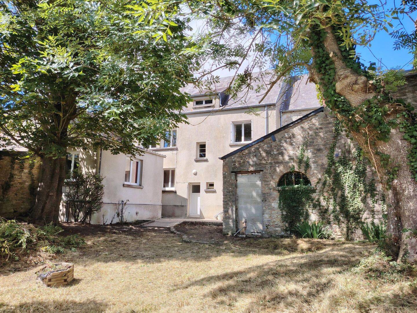 Maison 9 pièces 122 m² · à Picauville · 122 m² · 138 000 €