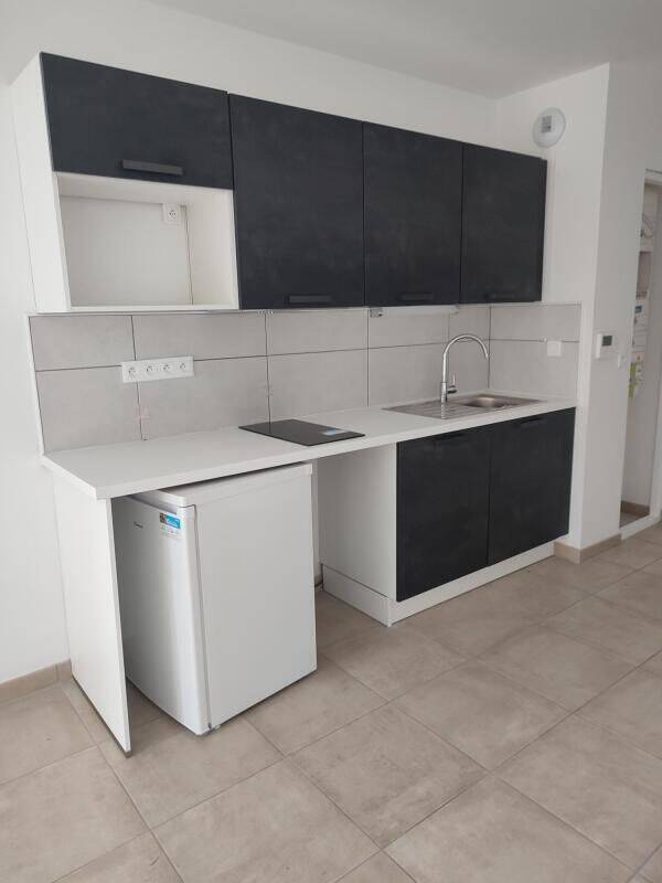 Appartement 1 pièce 32 m² · à Lucé · 32,5 m² · 496 €/mois