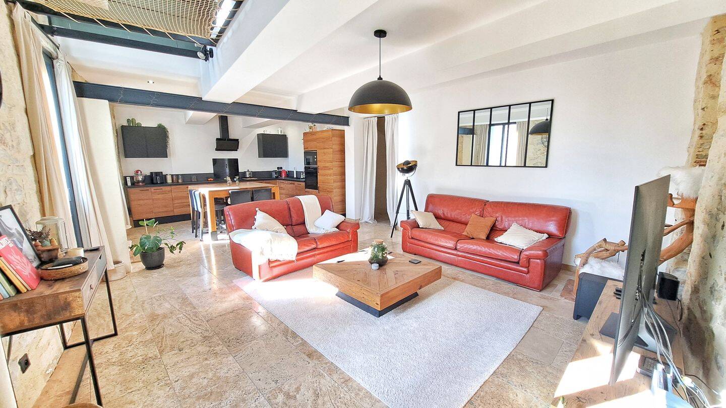 Maison 4 pièces 138 m² · à Saint-Martin-de-Londres · 138 m² · 345 500 €