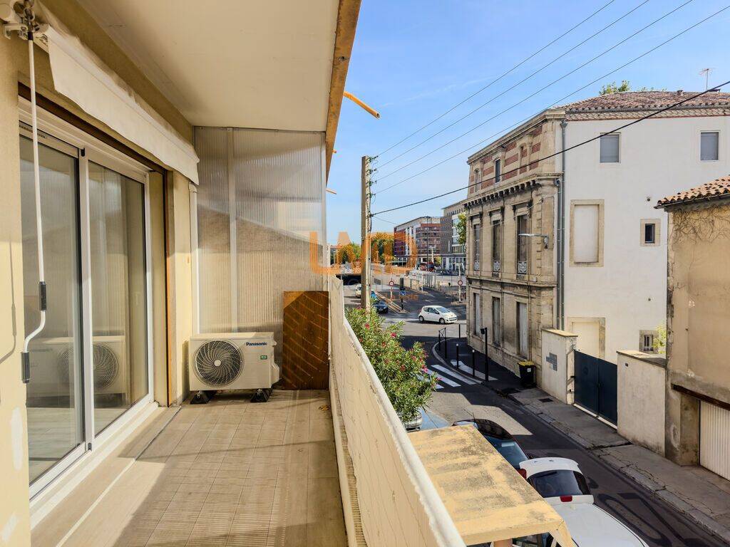 Appartement 3 pièces 64 m² · à Nîmes · 63,7 m² · 120 000 €