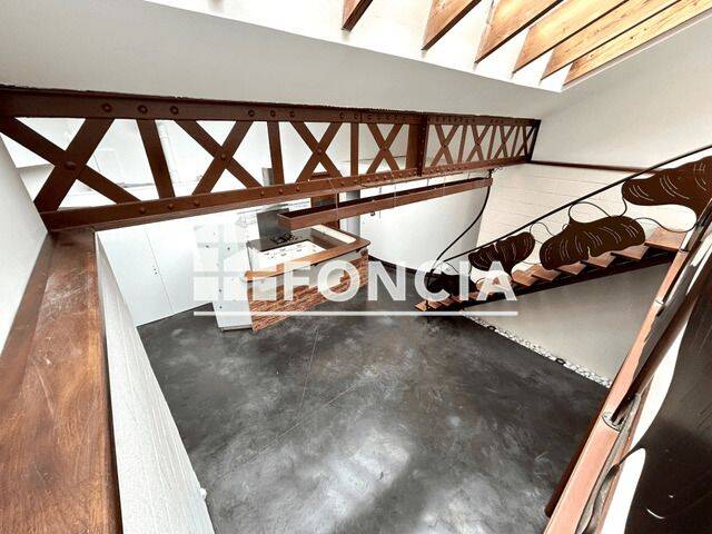 Appartement 4 pièces 149 m² · à Lille · 148,9 m² · 1 500 €