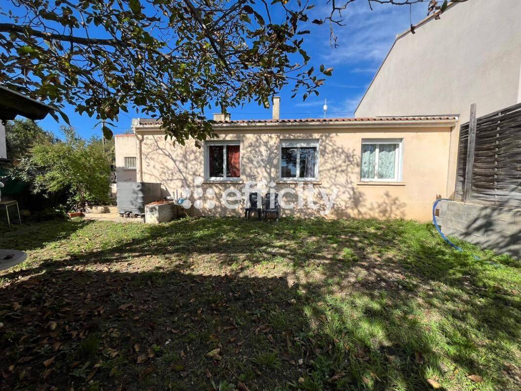 Maison 5 pièces 90 m² · à La Fare-les-Oliviers · 90 m² · 438 000 €