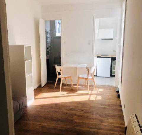 Appartement 1 pièce 22 m² · à Paris 18ème Arrondissement · 22 m² · 892 €/mois
