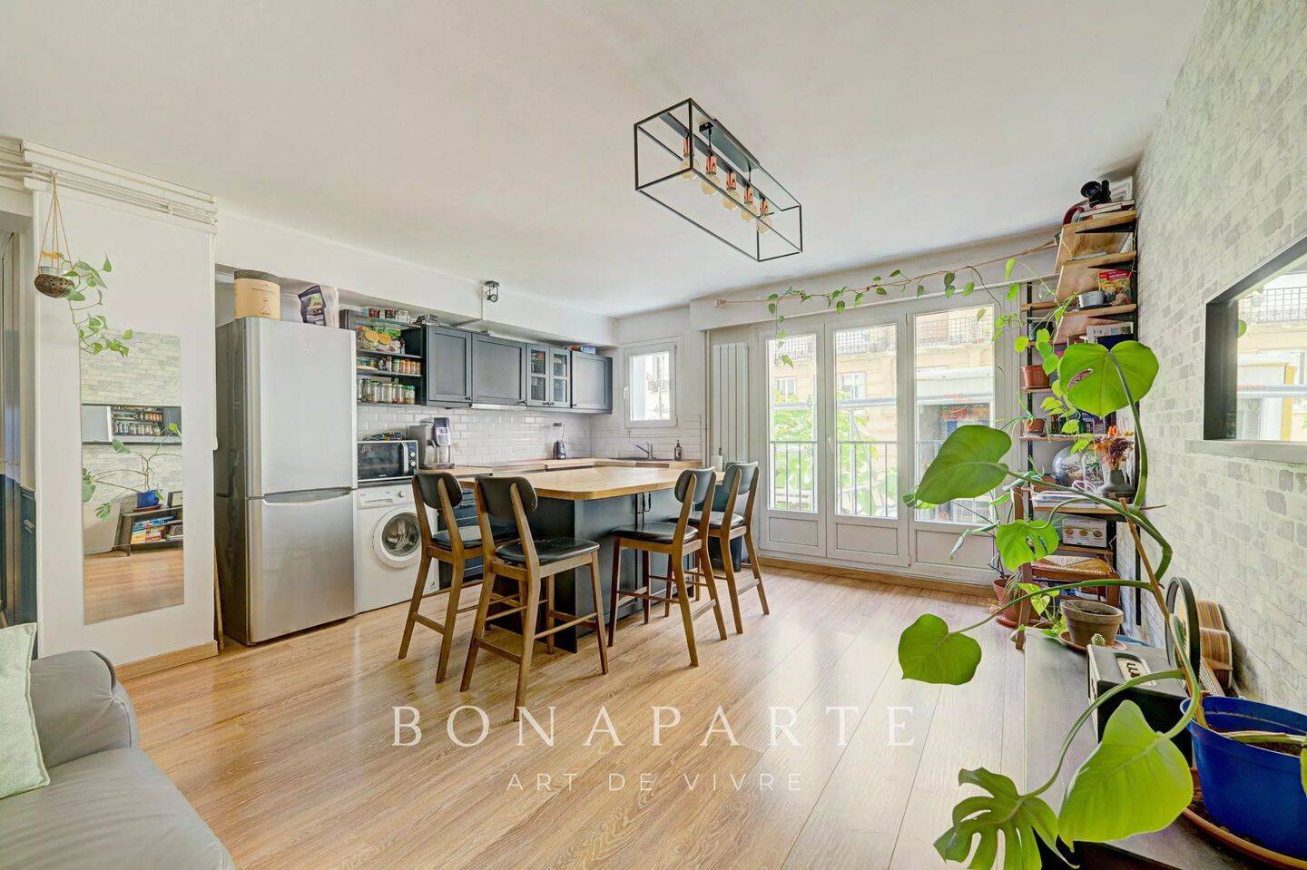 Appartement 3 pièces 57 m² · à Paris 19ème Arrondissement · 57 m² · 515 000 €