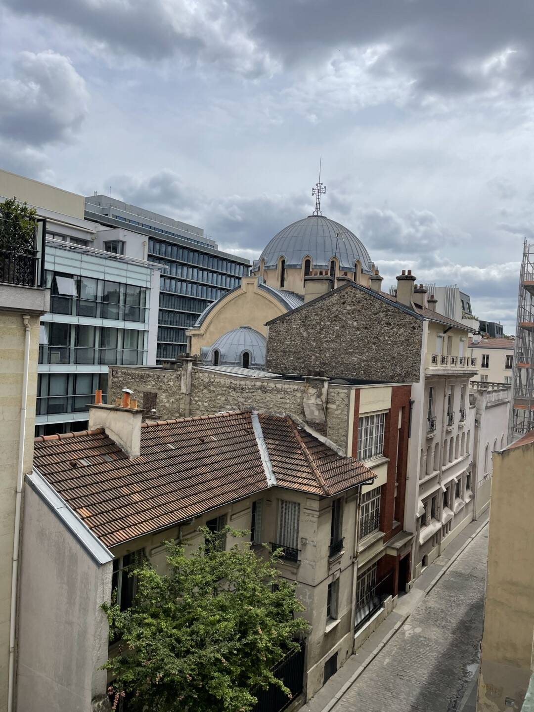 Appartement 5 pièces 81 m² · à Paris 14ème Arrondissement · 81 m² · 2 761 €/mois