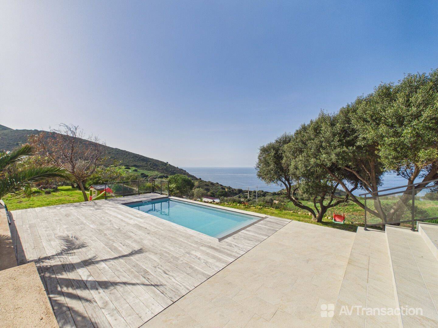 Maison 6 pièces 265 m² · à Calcatoggio · 265 m² · 1 295 000 €
