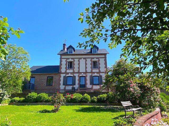 Maison 7 pièces 126 m² · à Touques · 125,6 m² · 695 000 €