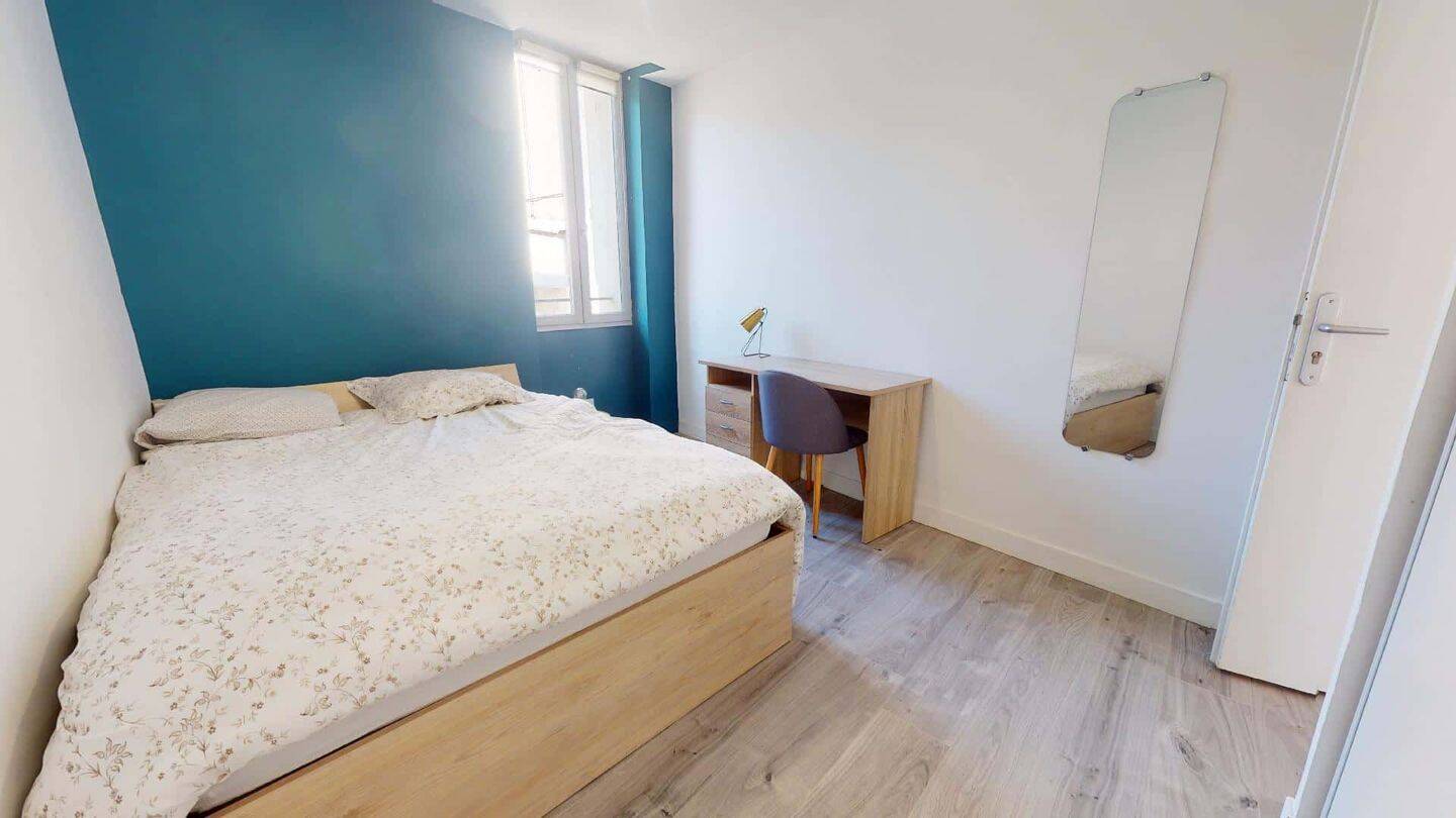 Appartement 1 pièce 15 m² · à Nîmes · 15 m² · 433 €/mois