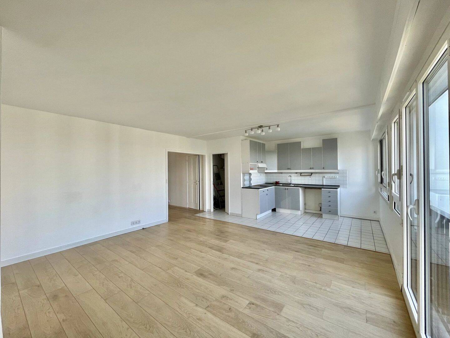 Appartement 4 pièces 91 m² · à Verrières-le-Buisson · 90,9 m² · 1 550 €/mois