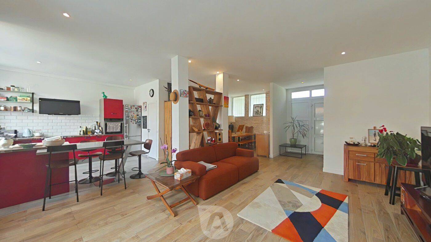 Maison 4 pièces 131 m² · à Saint-Maur-des-Fossés · 131,3 m² · 753 880 €