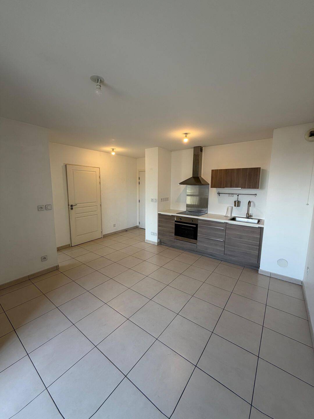 Appartement 2 pièces 37 m² · à Lyon 8ème Arrondissement · 37 m² · 184 000 €