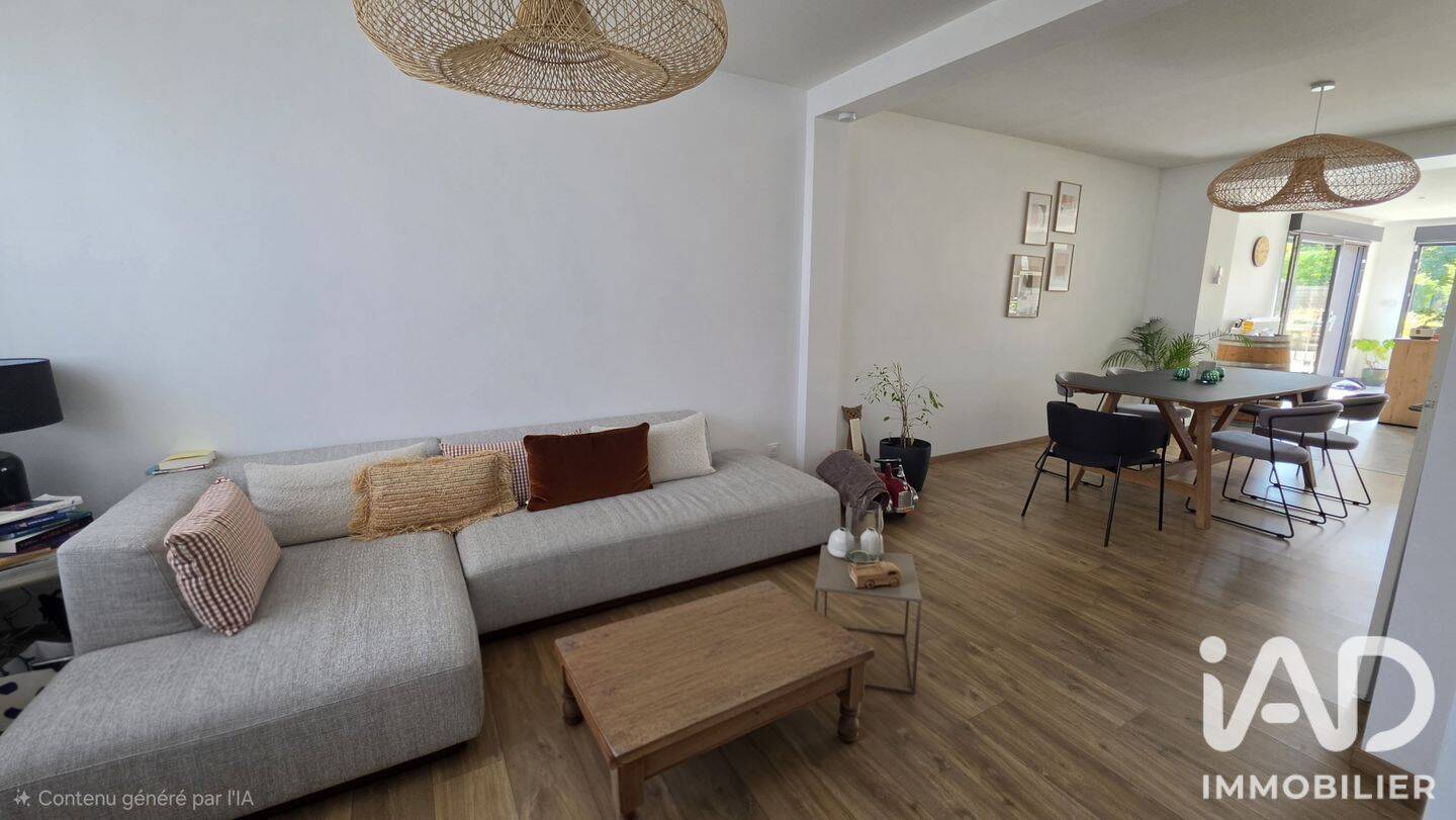 Maison 3 pièces 100 m² · à Saint-Amand-les-Eaux · 100 m² · 262 650 €