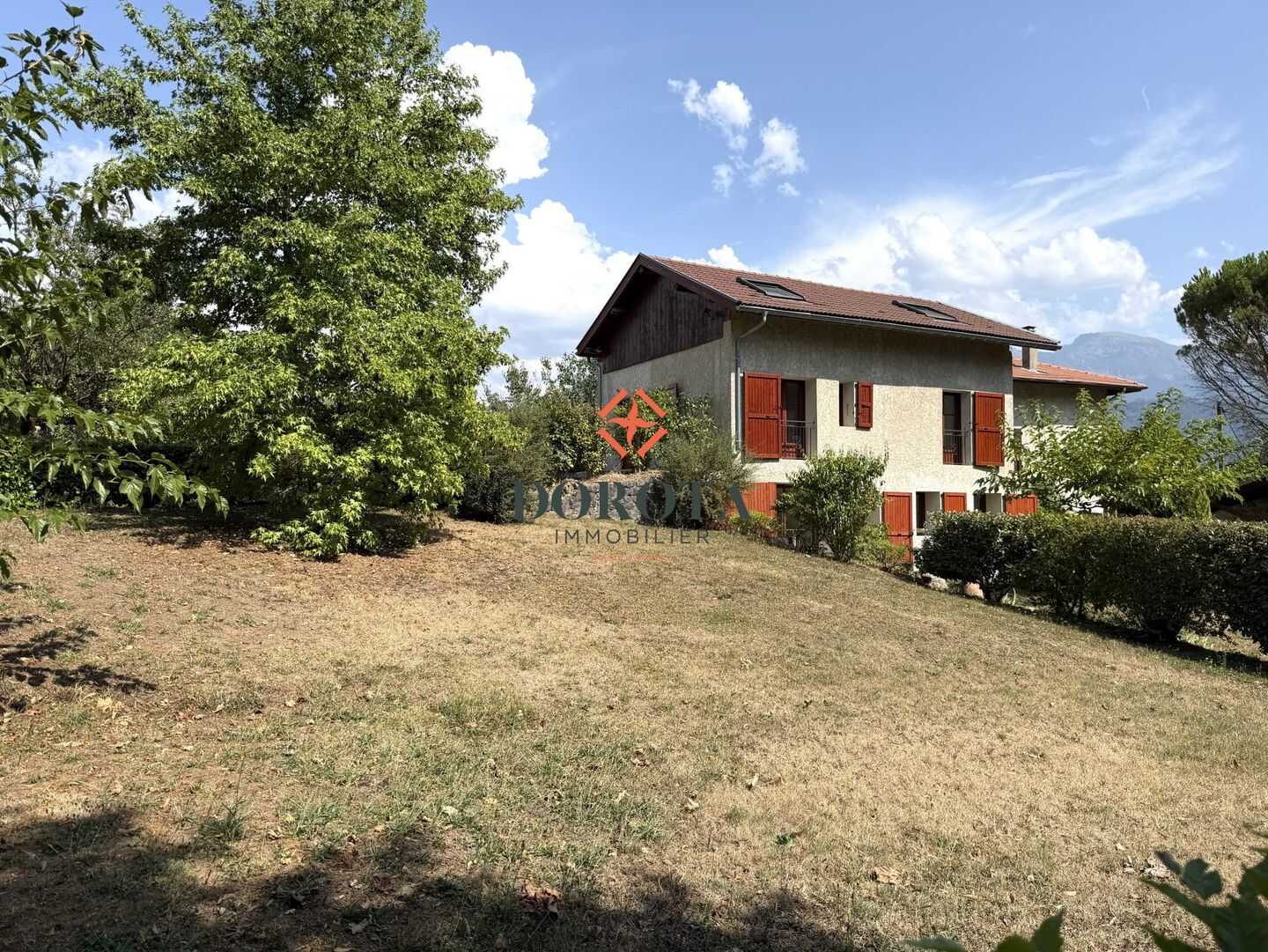 Appartement 4 pièces 60 m² · à Saint-Ismier · 60 m² · 320 000 €