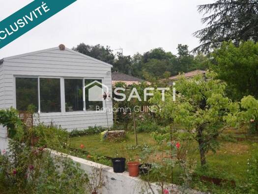 Maison à vendre 276 000 € 8 pièces 5 chambres 181 m² 863 m² de terrain Fontcouverte 17100