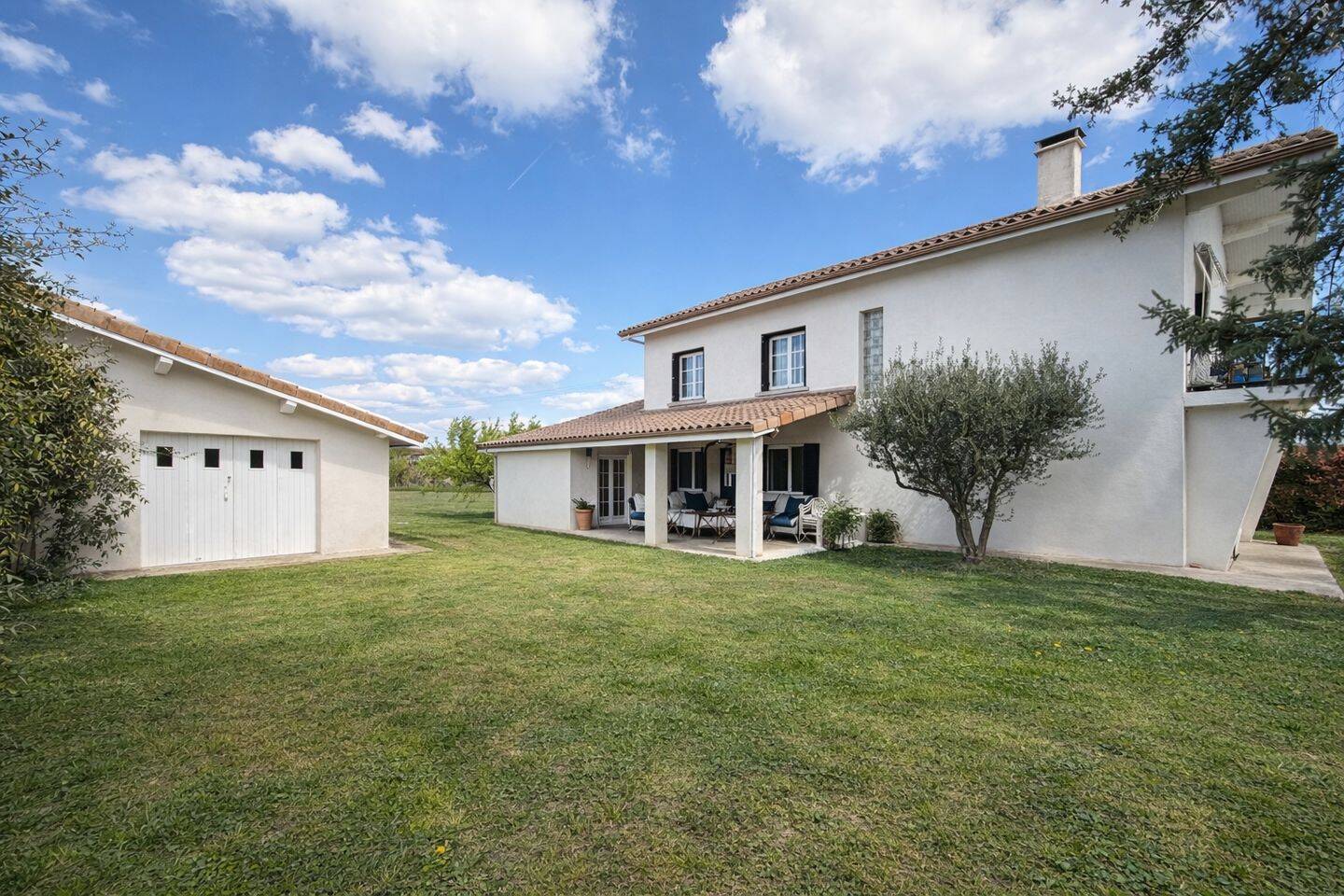 Maison 6 pièces 140 m² · à Saint-Maurice-l'Exil · 140 m² · 329 900 €
