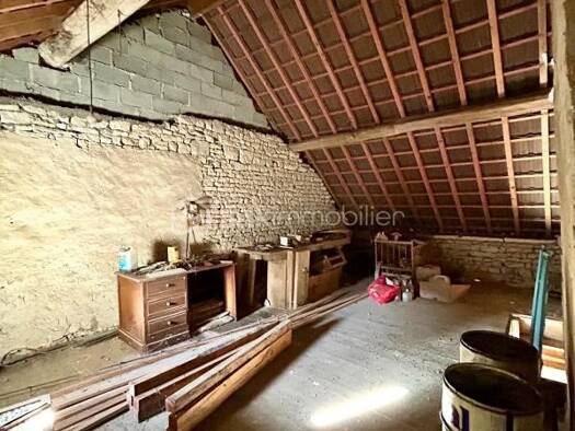 Parking à vendre 19 000 € 34 m² Courgis 89800