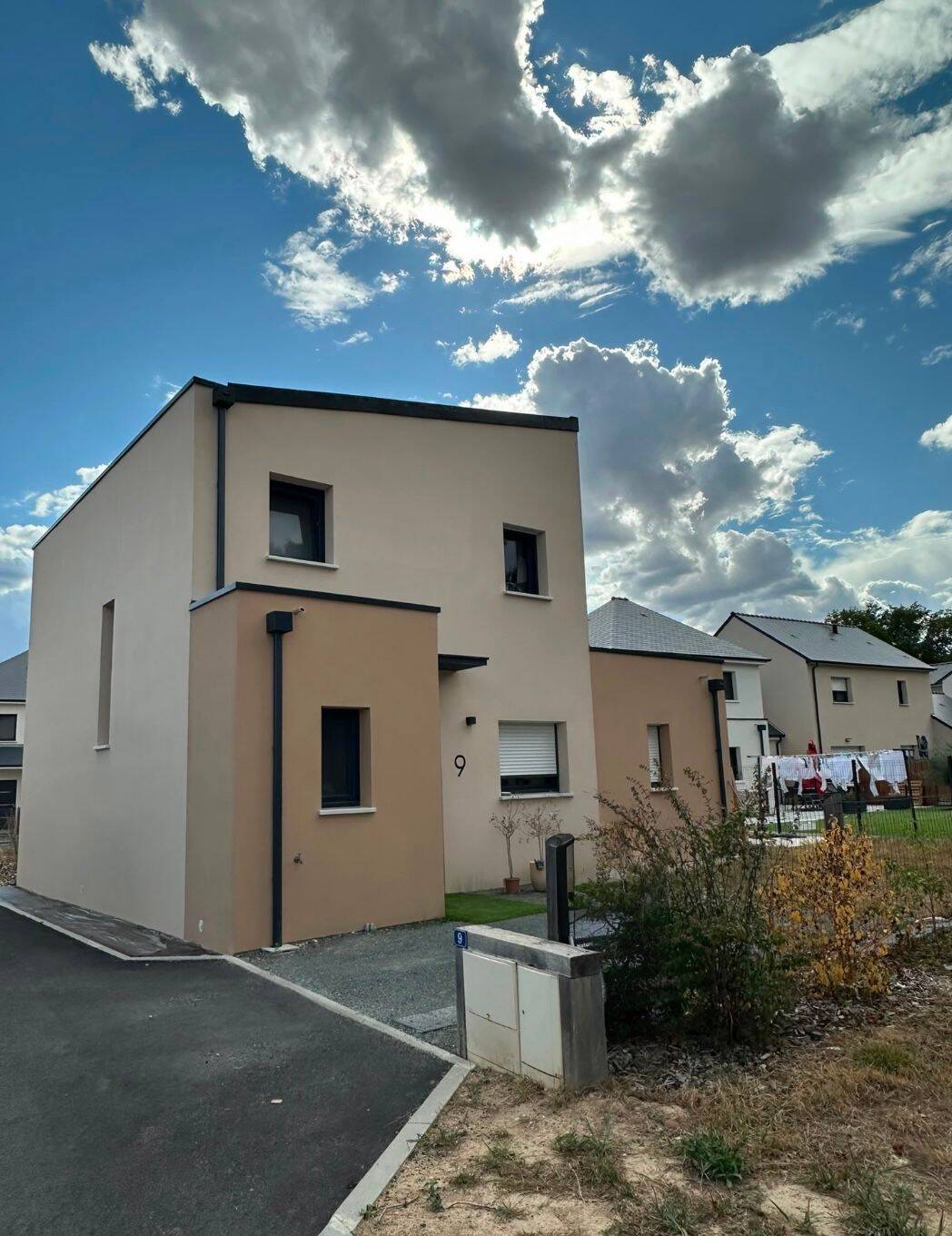 Maison 6 pièces 120 m² · à Saint-Lambert-la-Potherie · 120 m² · 359 000 €