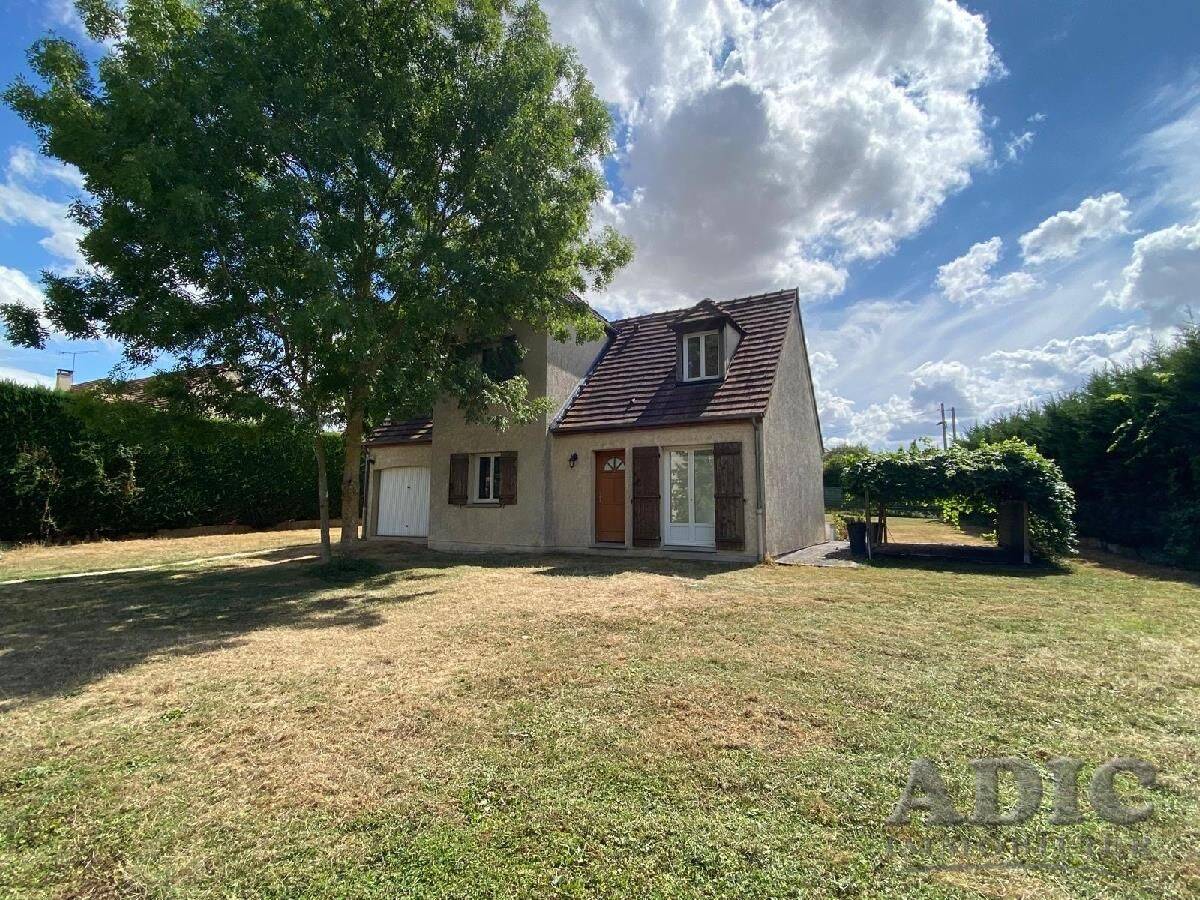 Maison 4 pièces 94 m² · à Saint-Mard · 94 m² · 382 000 €