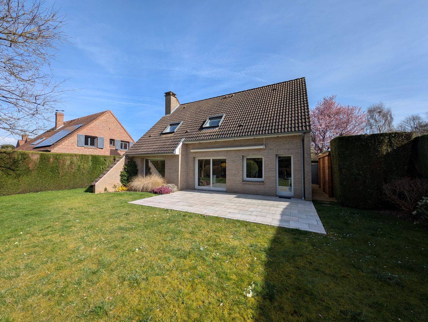 Maison 6 pièces 137 m² · à Lambersart · 136,6 m² · 598 000 €