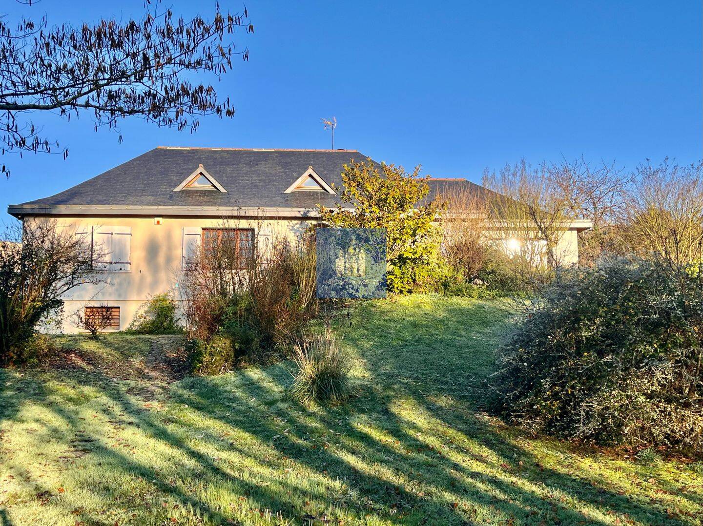 Maison 6 pièces 154 m² · à Montreuil-Bellay · 154 m² · 253 000 €