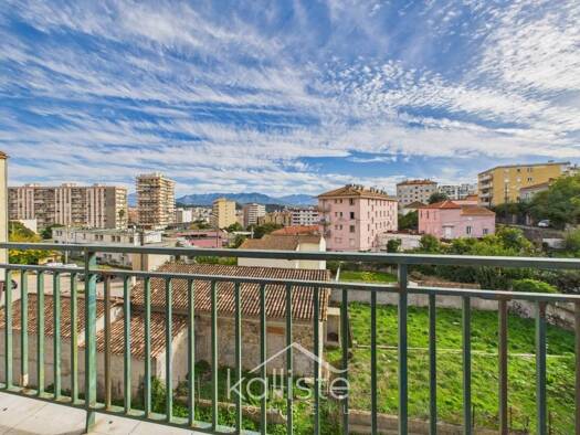 Appartement à vendre 235 000 € 3 pièces 2 chambres 65 m² Étage 2/4 Les Jardins de l'Empereur Ajaccio 20000