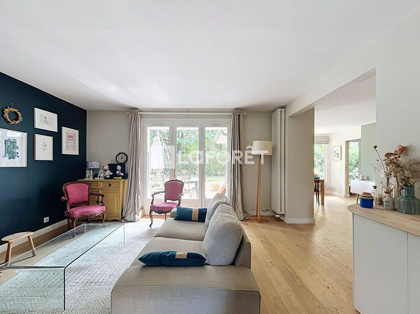 Maison 6 pièces 126 m² · à Chatou · 126,4 m² · 2 650 €