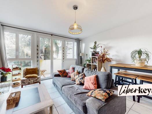 Appartement à vendre 176 500 € 4 pièces 3 chambres 77,3 m² Étage 1/4 Rive Gauche Lannion 22300