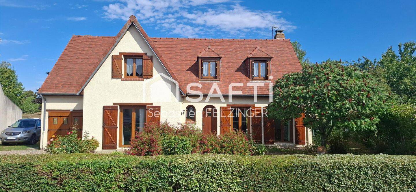Maison 8 pièces 180 m² · à Chambry · 180 m² · 336 000 €