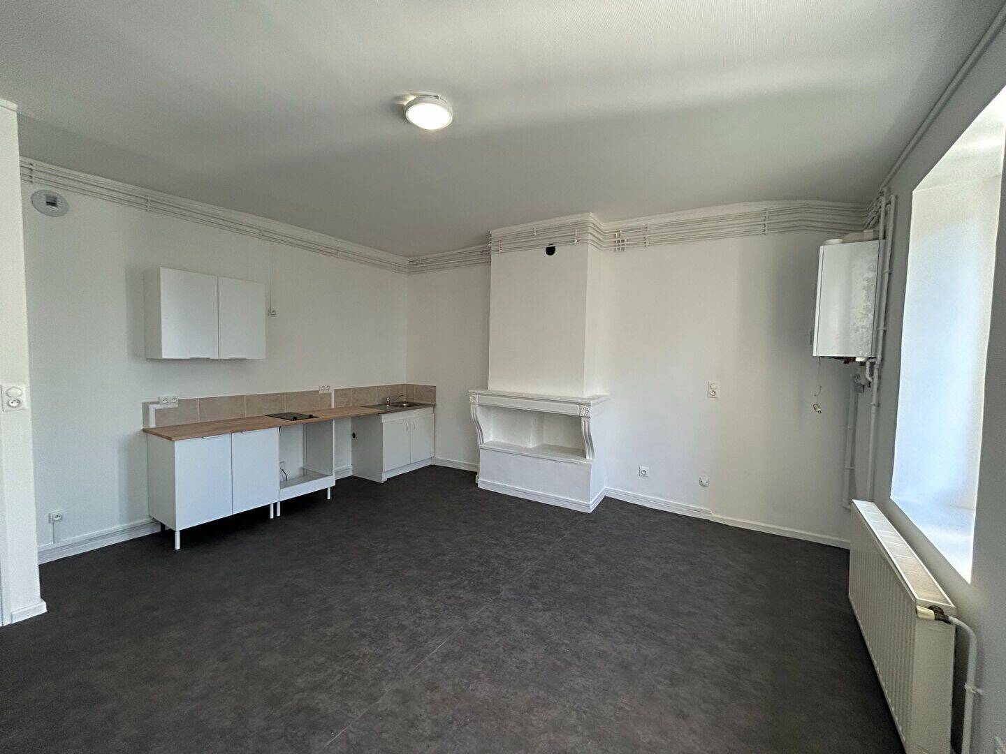 Appartement 2 pièces 57 m² · à Caluire-Et-Cuire · 57 m² · 700 €/mois