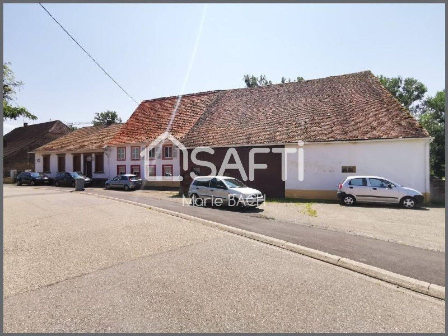 Maison 8 pièces 563 m² · à Ottwiller · 563 m² · 139 900 €