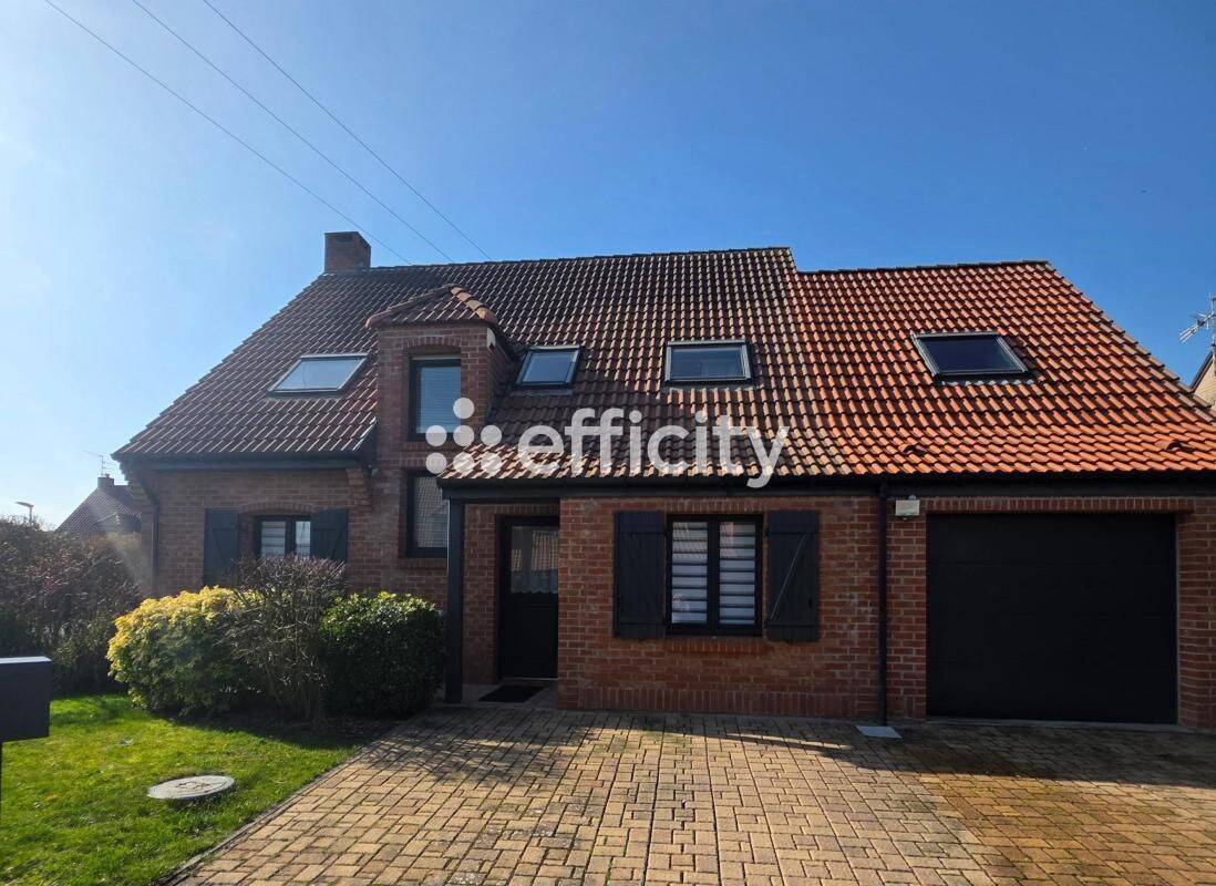 Maison 8 pièces 141 m² · à Gondecourt · 140,9 m² · 415 000 €