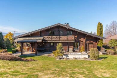 Chalet à vendre 880 000 € 7 pièces 3 chambres 210,4 m² 1 276 m² de terrain Saint-Paul-en-Chablais 74500
