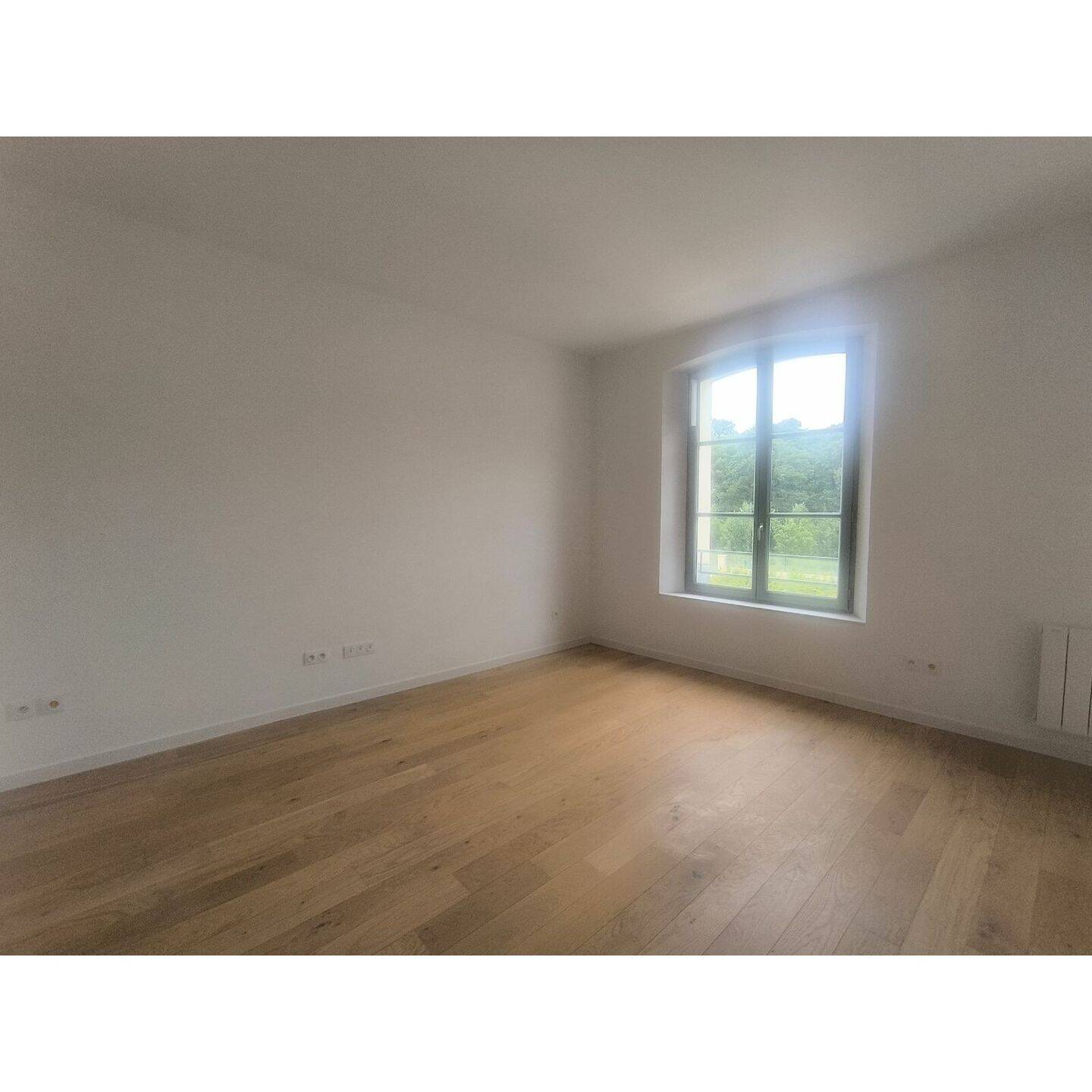Appartement 1 pièce 32 m² · à Juilly · 32 m² · 655 €