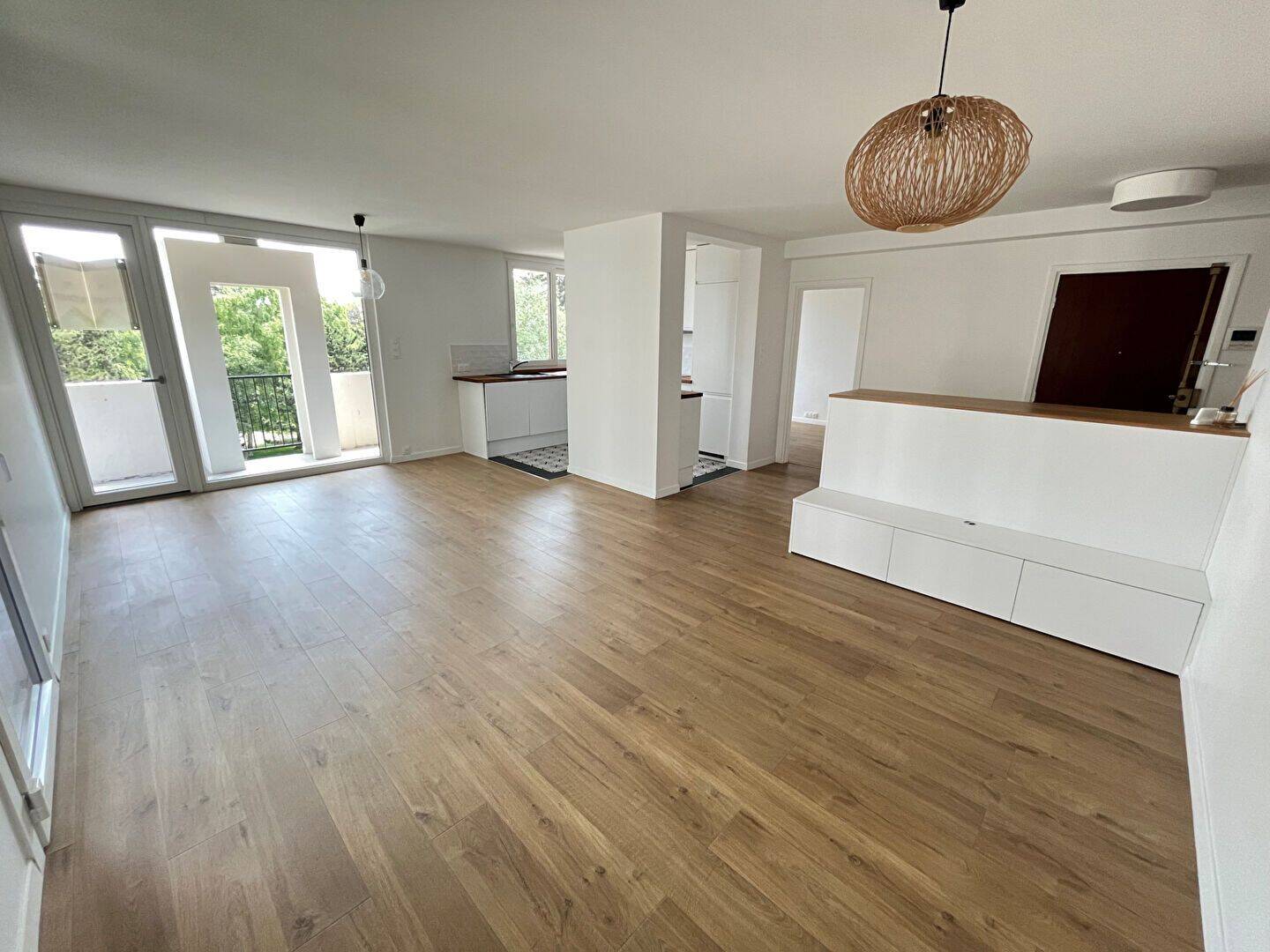 Appartement 3 pièces 83 m² · à Lille · 82,8 m² · 1 387 €