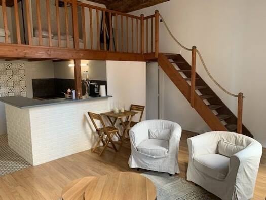 Appartement à vendre 250 000 € 1 pièce 30 m² Étage 2/5 Lyon 4ème arrondissement 69004