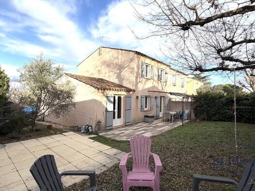 Maison à vendre 379 000 € 5 pièces 4 chambres 111 m² 416 m² de terrain Saint-Maximin-la-Sainte-Baume 83470