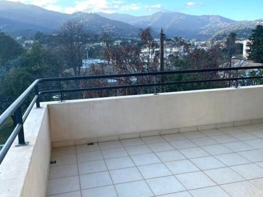 Appartement à louer 685 € 3 pièces 2 chambres 70 m² Étage 3/3 San-Nicolao 20230