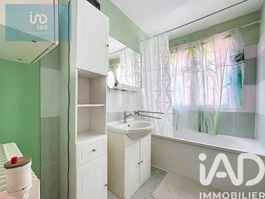 Appartement à vendre 280 000 € 5 pièces 3 chambres 99 m² Étage 5/5 Suffren Neuilly-sur-Marne 93330