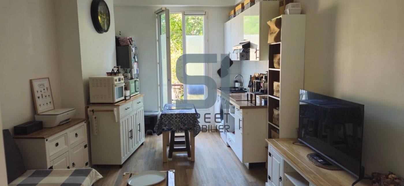 Appartement 2 pièces 35 m² · à Aubervilliers · 35 m² · 880 €