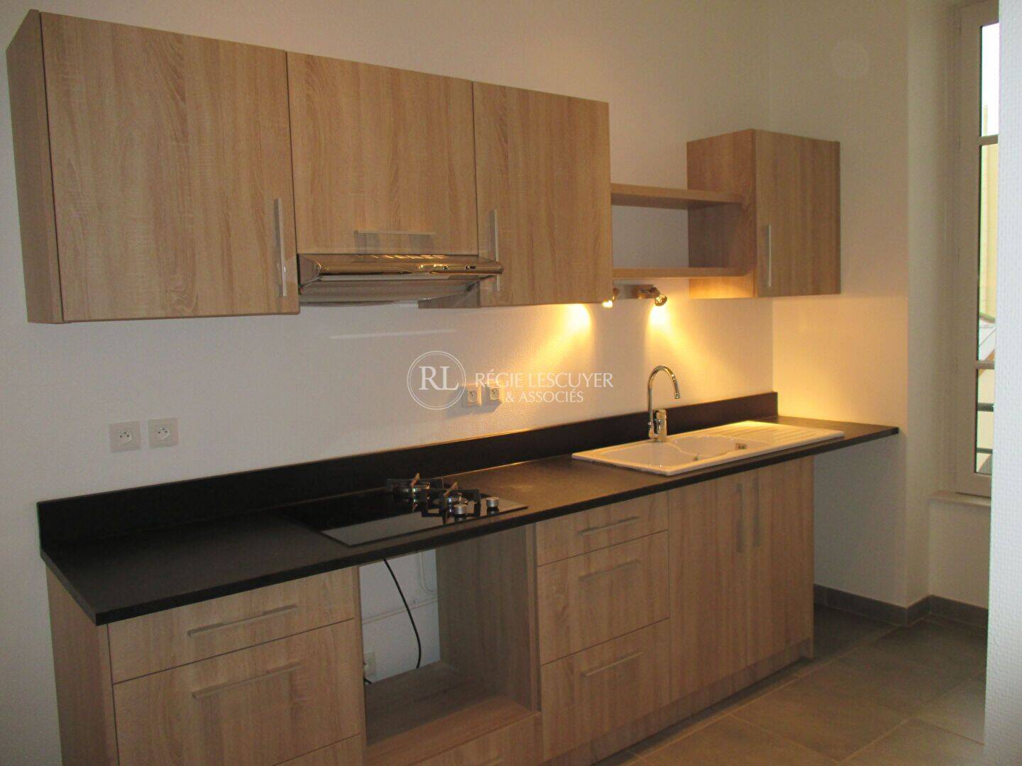 Appartement 4 pièces 137 m² · à Lyon 3ème Arrondissement · 137 m² · 1 870 €