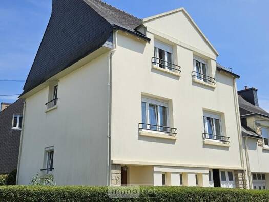 Maison à vendre 196 100 € 5 pièces 3 chambres 106,2 m² 276 m² de terrain Quimper 29000