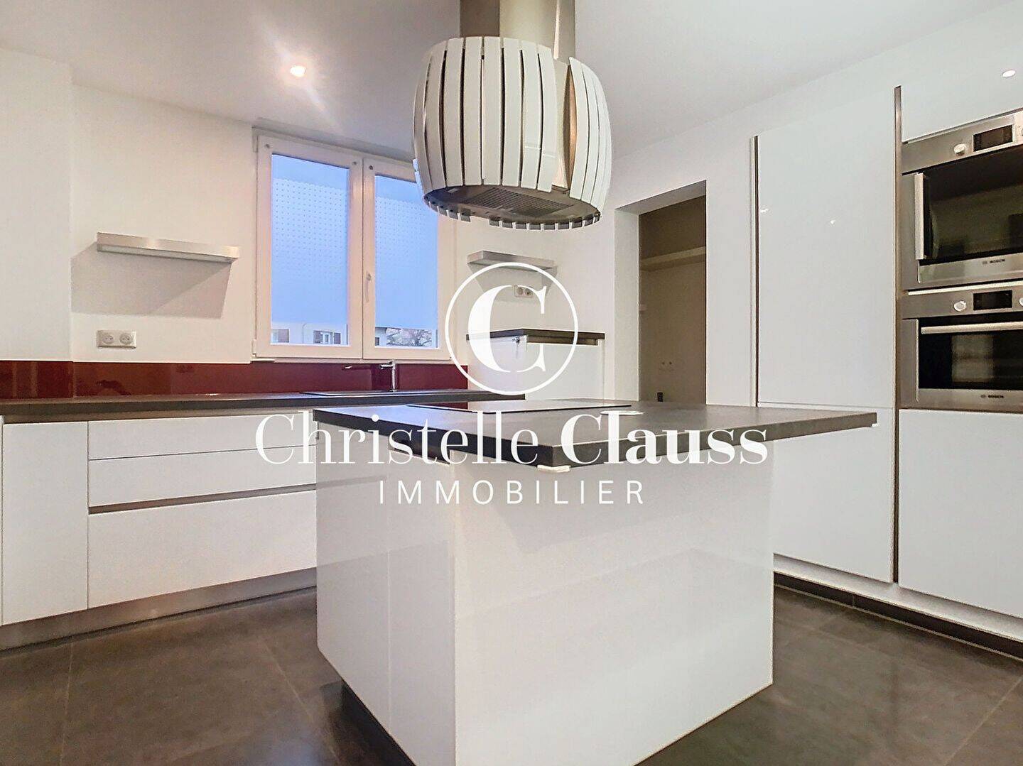Appartement 3 pièces 114 m² · à Illkirch-Graffenstaden · 114 m² · 1 360 €