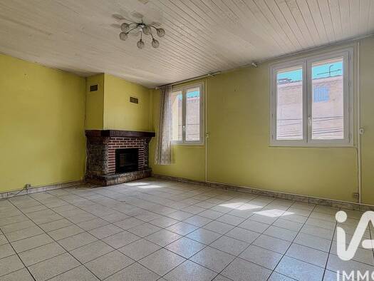 Appartement à vendre 76 000 € 5 pièces 4 chambres 130 m² 2 étages Saint-Paul-de-Fenouillet 66220