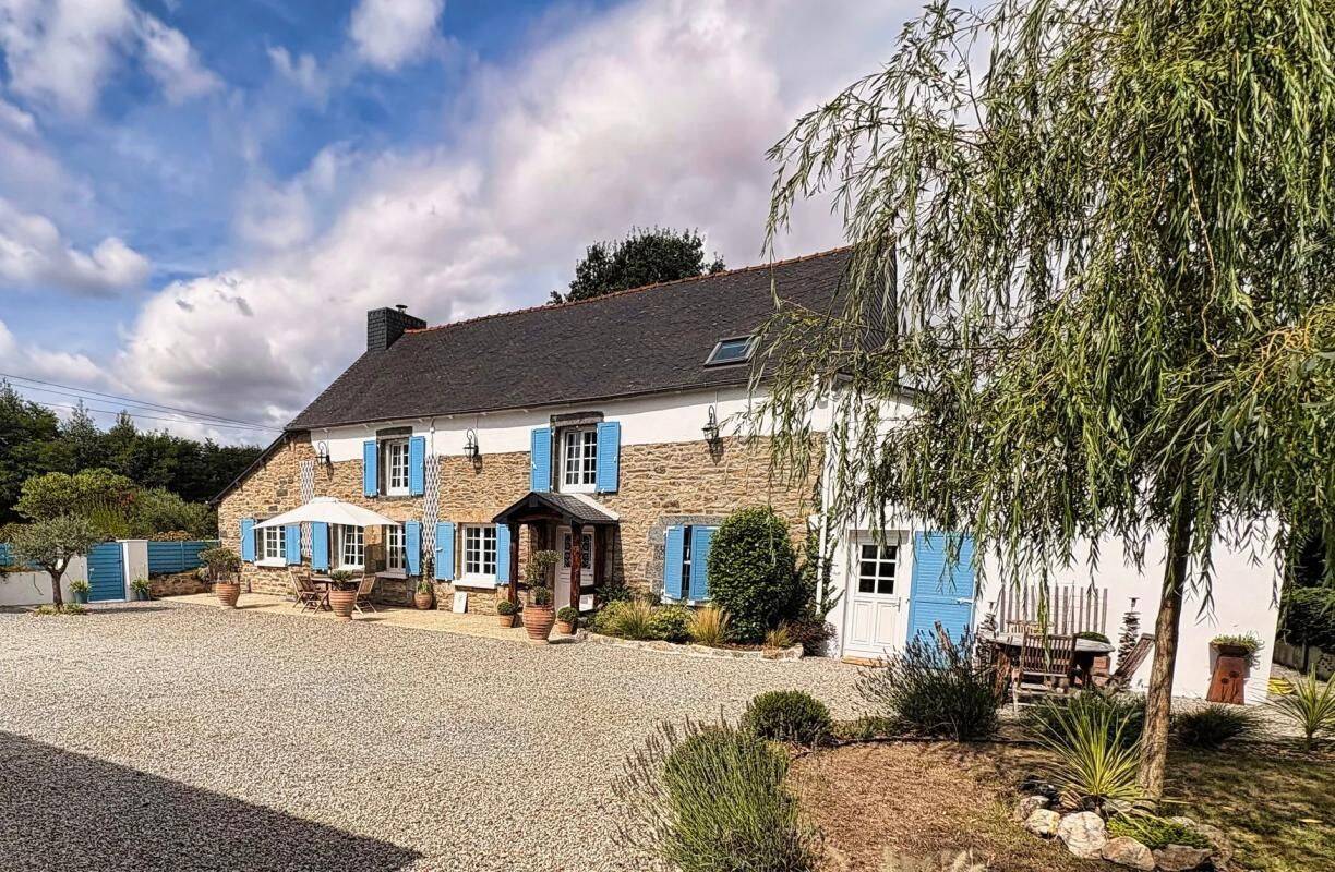 Maison 7 pièces 235 m² · à Le Mené · 235 m² · 337 000 €