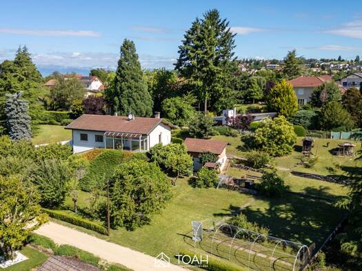 Maison à vendre 795 000 € 4 pièces 3 chambres 136 m² 2 828 m² de terrain Vétraz-Monthoux 74100